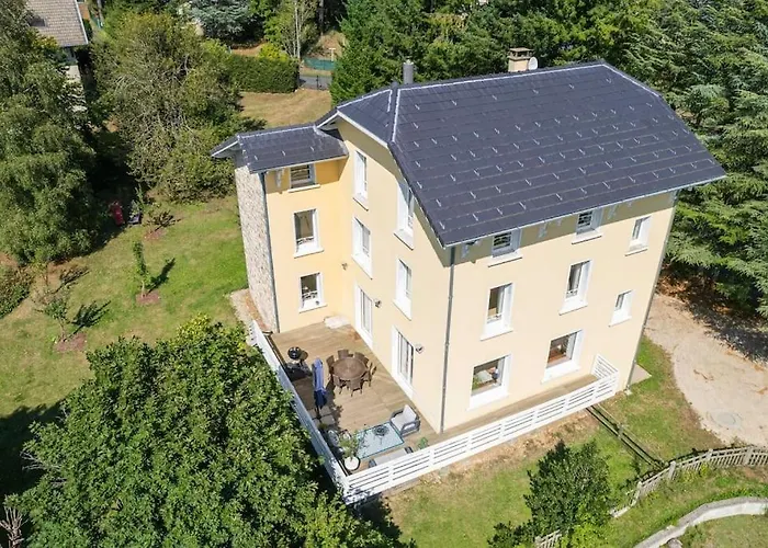 L'odyssee Familiale - 280m2 * Le Chambon-sur-Lignon