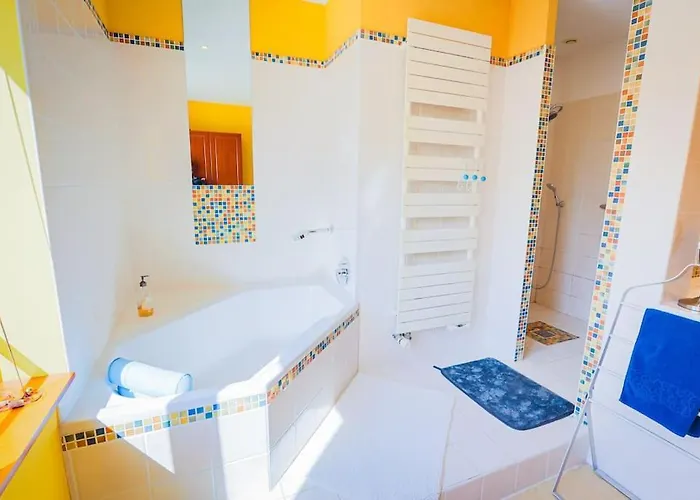 L'odyssee Familiale - 280m2 Holiday home Le Chambon-sur-Lignon